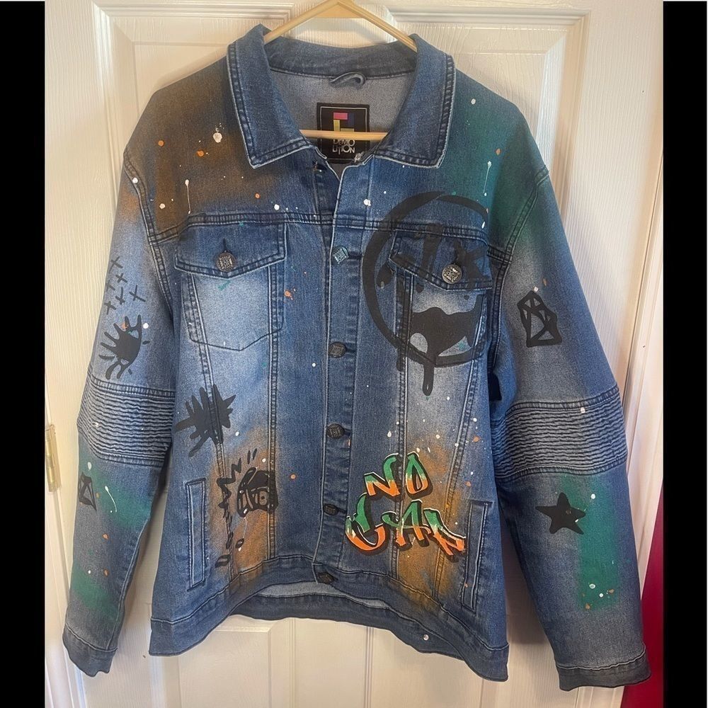 Demolition brand graffiti jean jacket sz XL